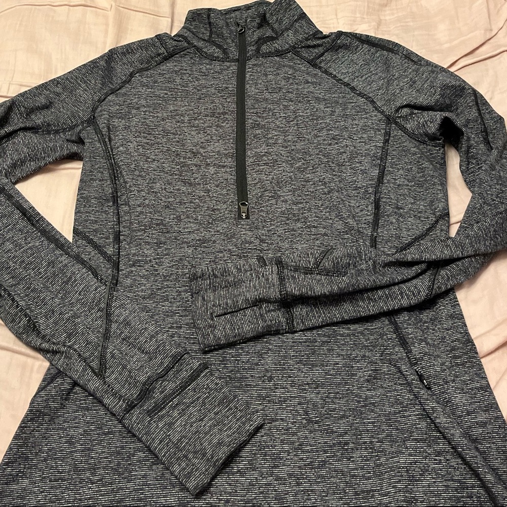 Lululemon half zip